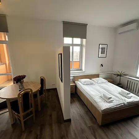 Nysa River Apartment *