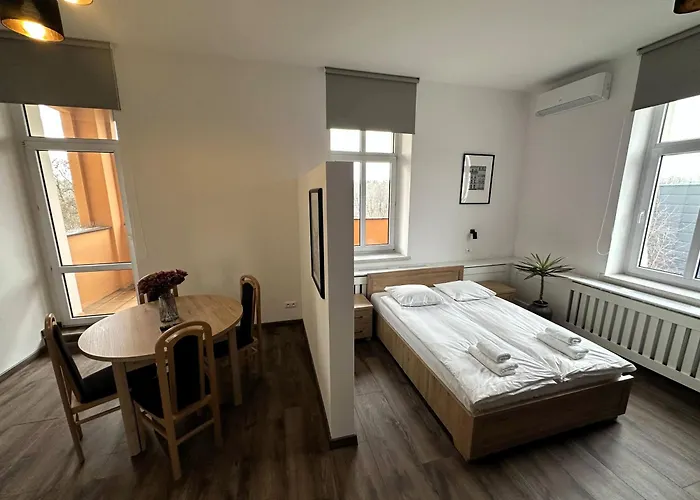 Nysa River Apartment *